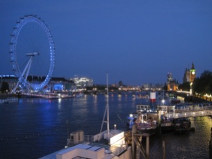 Blick auf London Eye und Big Ben